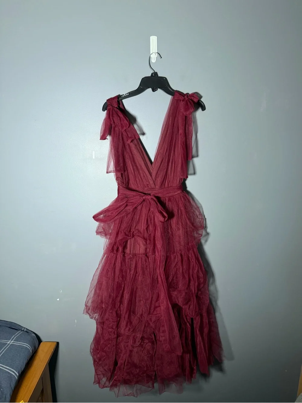 Lulus Flawless Burgundy Tulle Tie-Strap Tiered Maxi Dress Size Medium - Picture 2 of 4